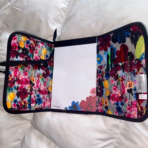 THIRTY ONE - Floral Print writing tablet/pen holder organizer with Black Ribbon - Picture 2 of 7